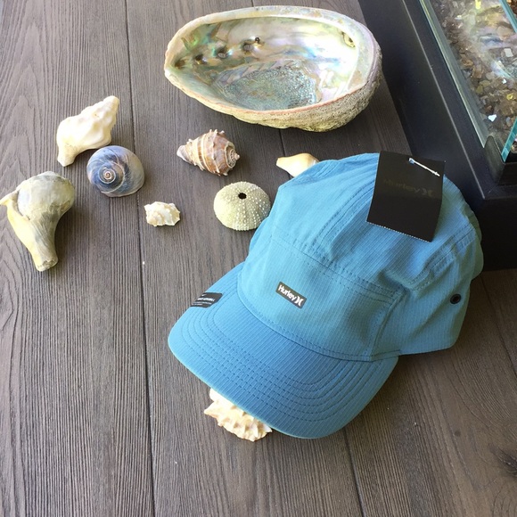 💧Hurley💧 - Picture 2 of 7